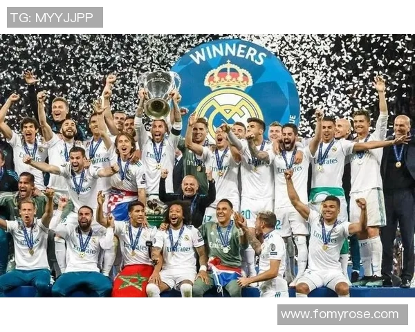 足球场球星签名高清图片集明星足迹定格经典瞬间